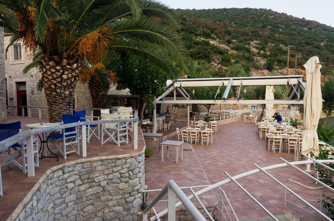 Cavo Kortia Aparthotel Κυπαρισσία Εξωτερικό φωτογραφία