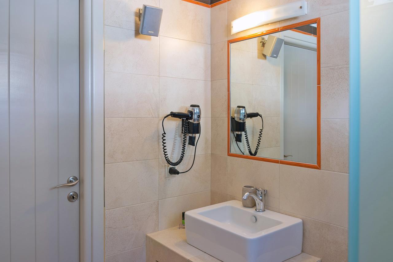 Cavo Kortia Aparthotel Κυπαρισσία Εξωτερικό φωτογραφία