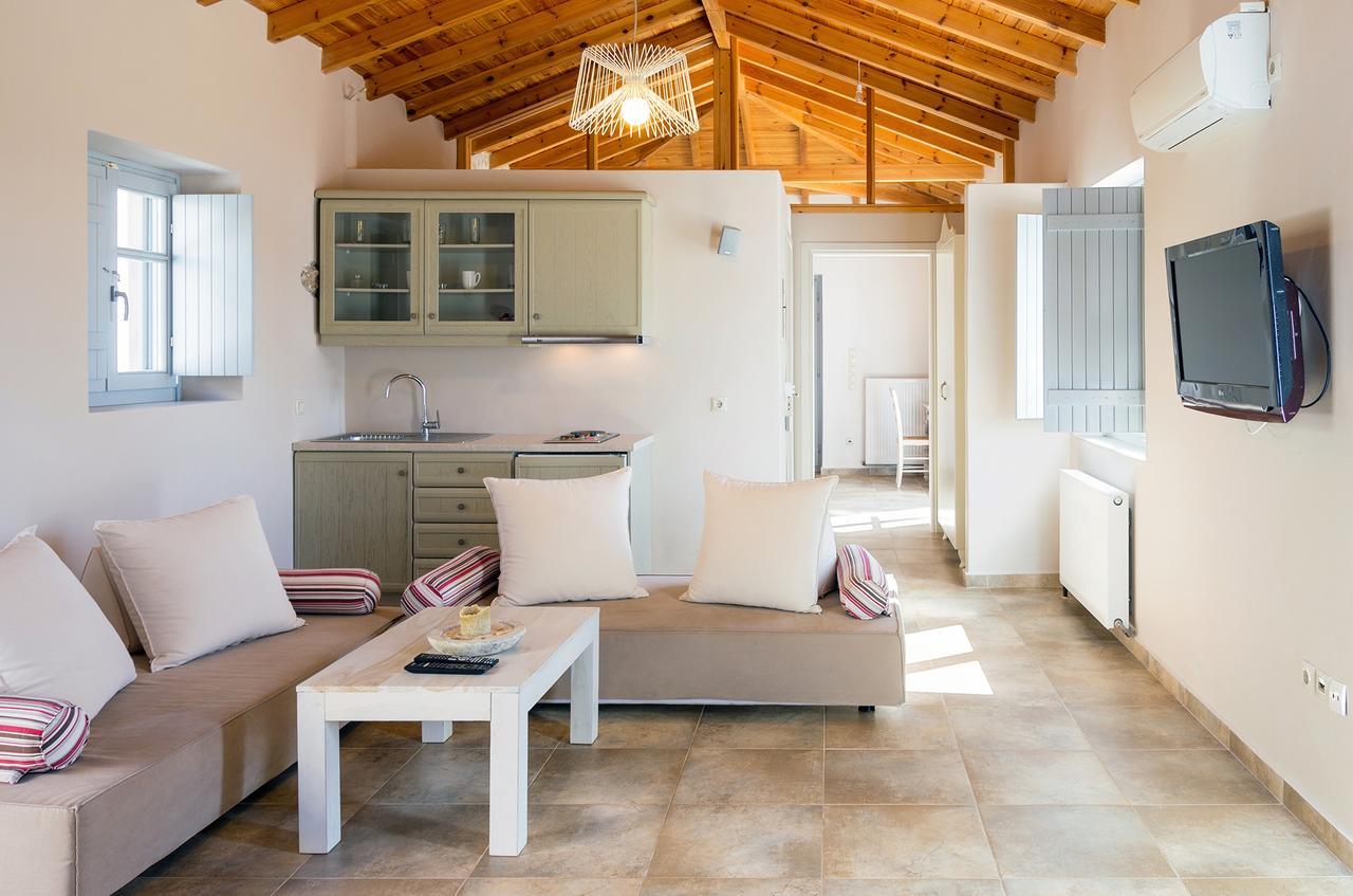 Cavo Kortia Aparthotel Κυπαρισσία Εξωτερικό φωτογραφία