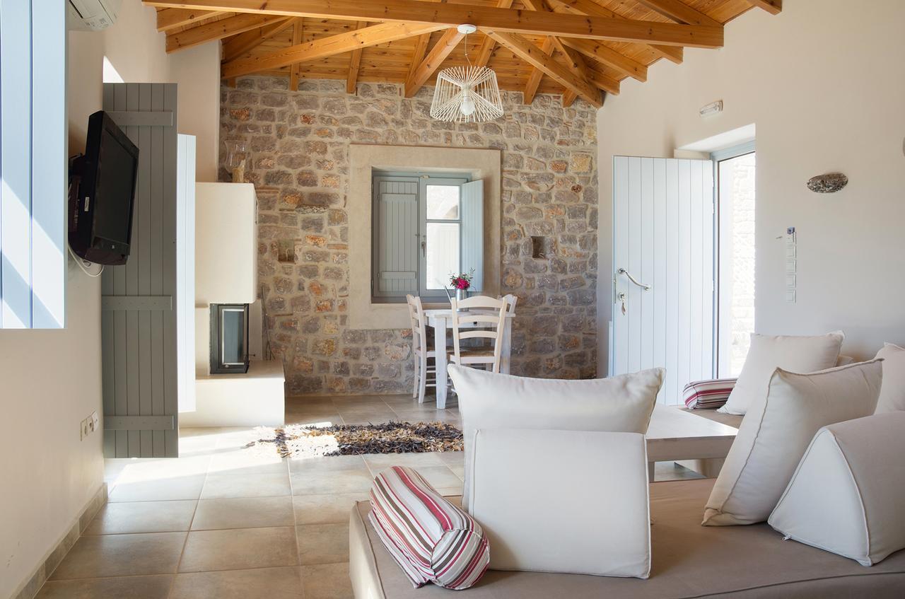 Cavo Kortia Aparthotel Κυπαρισσία Εξωτερικό φωτογραφία